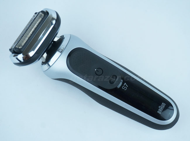 Ergonomics of Braun Series 7