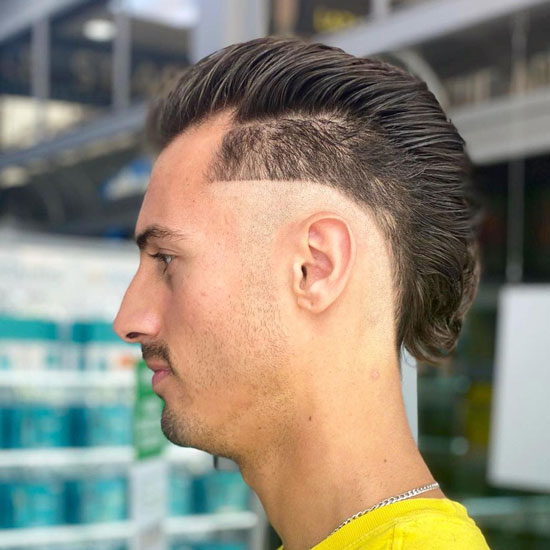Duck Mohawk with Sharp 0 On The Sides