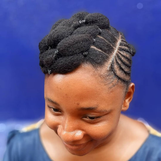 Natural Bubble Braids with Side-part