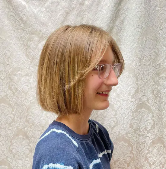 Chin Length Curtain Bangs with Glasses