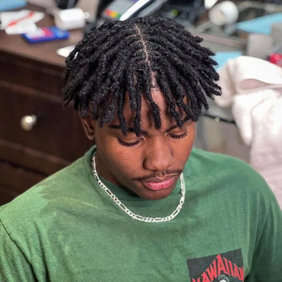Matte-based Dreads With Thin Curtains