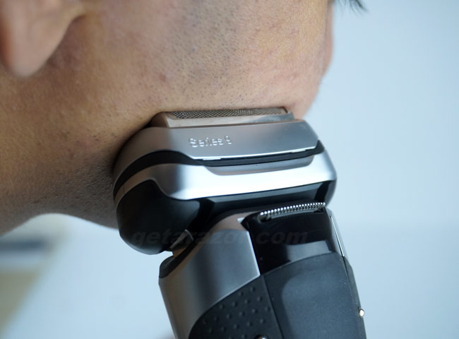 Braun Series 9 Being Pressed On Skin