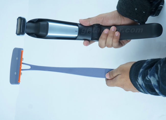 BRO SHAVER 3.0 and Philips Bodygroom 5000 in hand