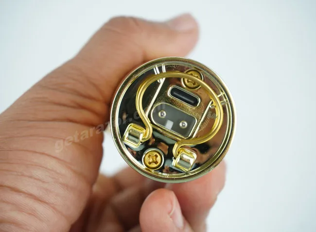 Charging port of BabylissPRO GoldFX+