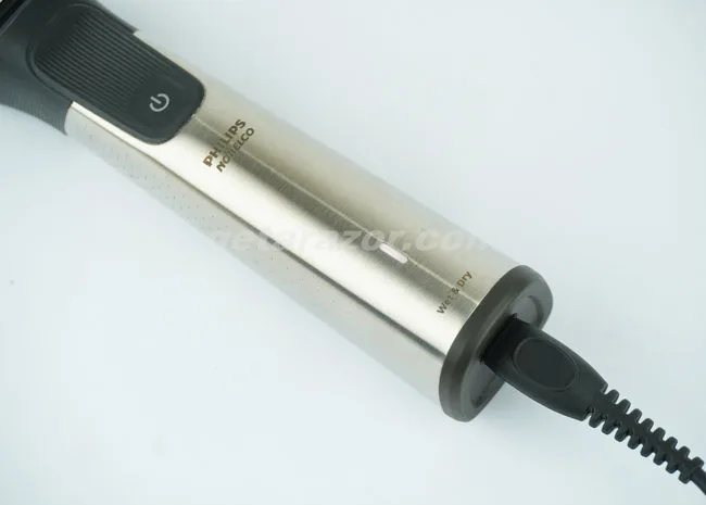 Philips Multigroom 9000 when charging